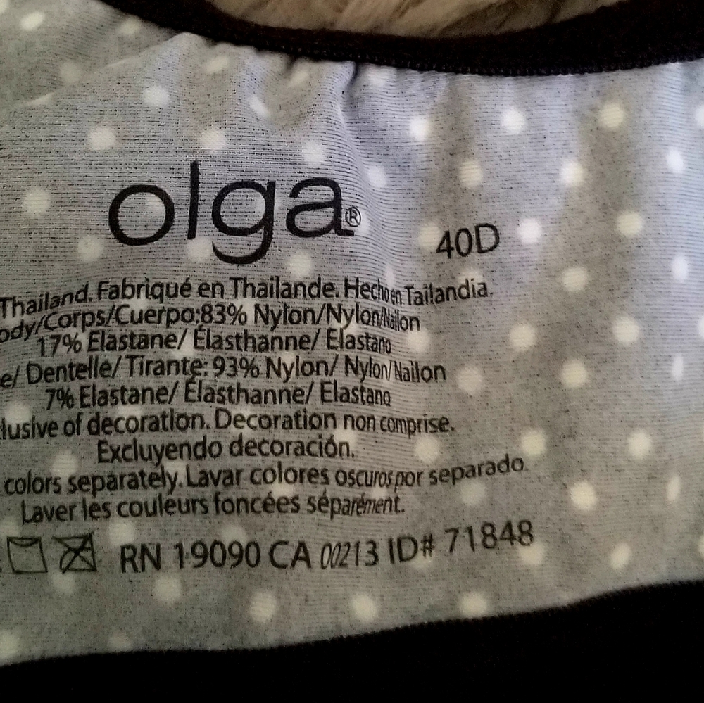 Bras - Picture 4 of 7